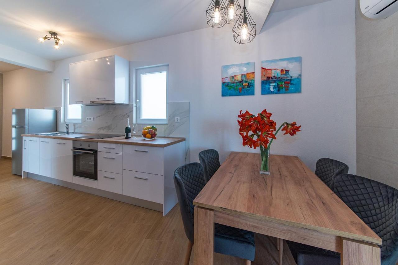 Apartment Mare Крвавица Екстериор снимка
