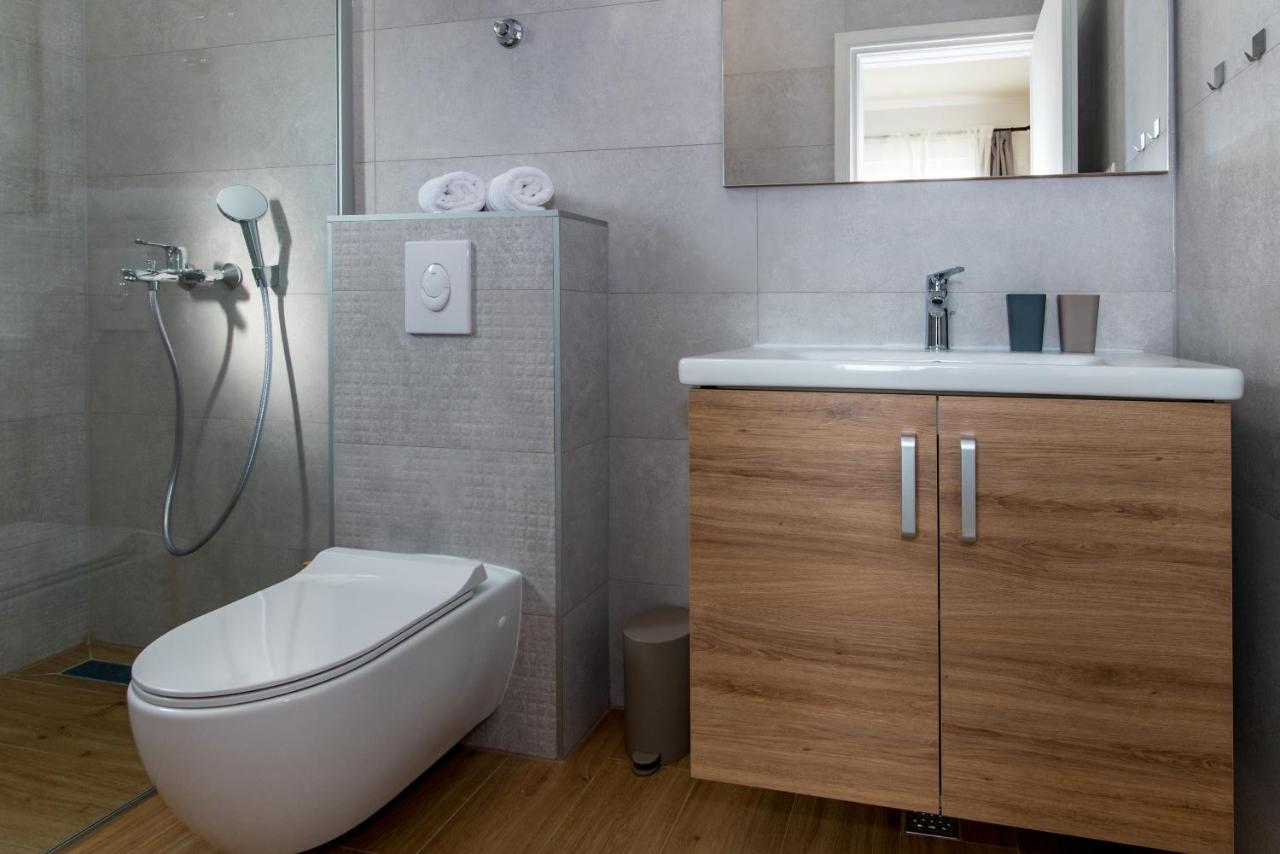 Apartment Mare Крвавица Екстериор снимка